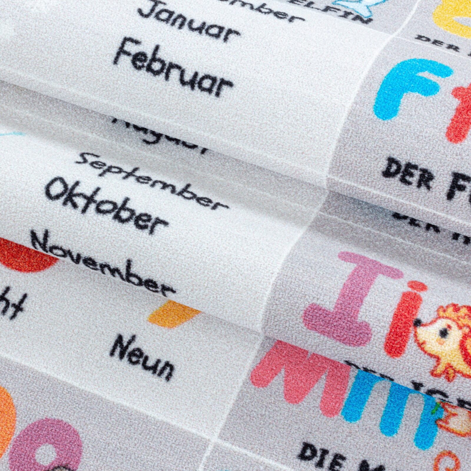 Play Kindervloerkleed Letters, cijfers en dieren – Grijs (2904)