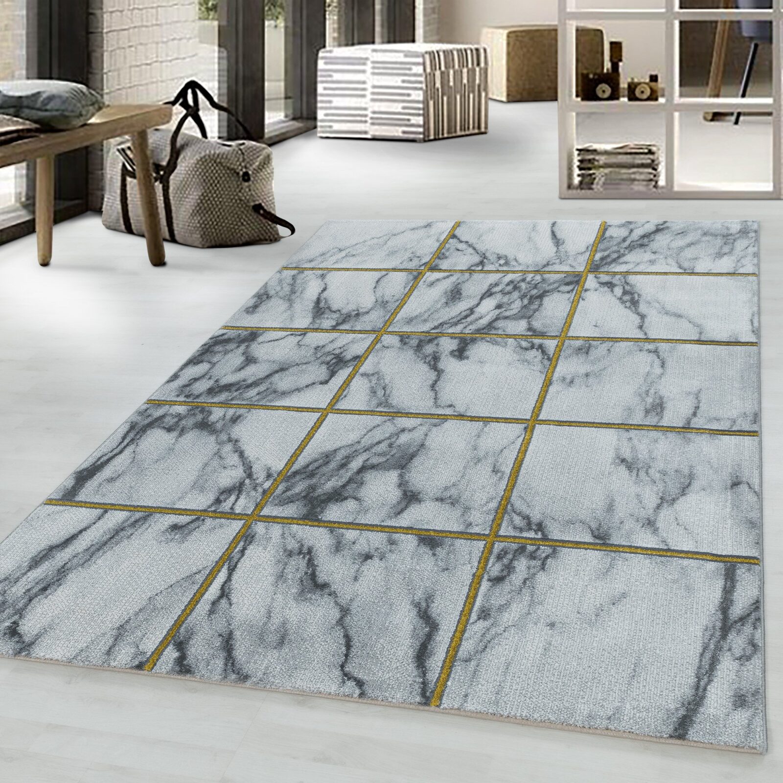 Naxos Kortpolig vloerkleed Marmerlook – Goud (3816)
